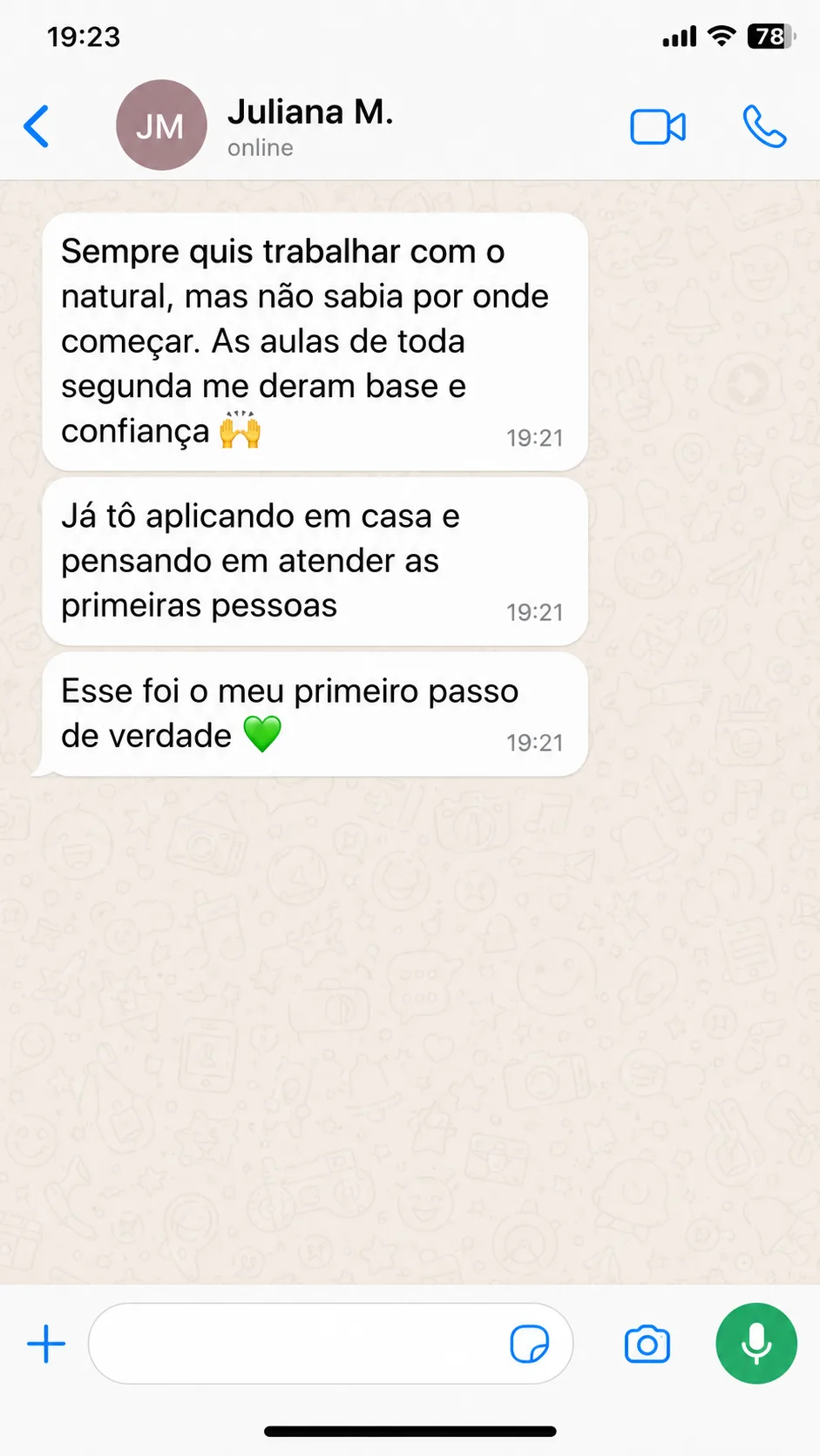 Depoimento de Juliana M. no WhatsApp