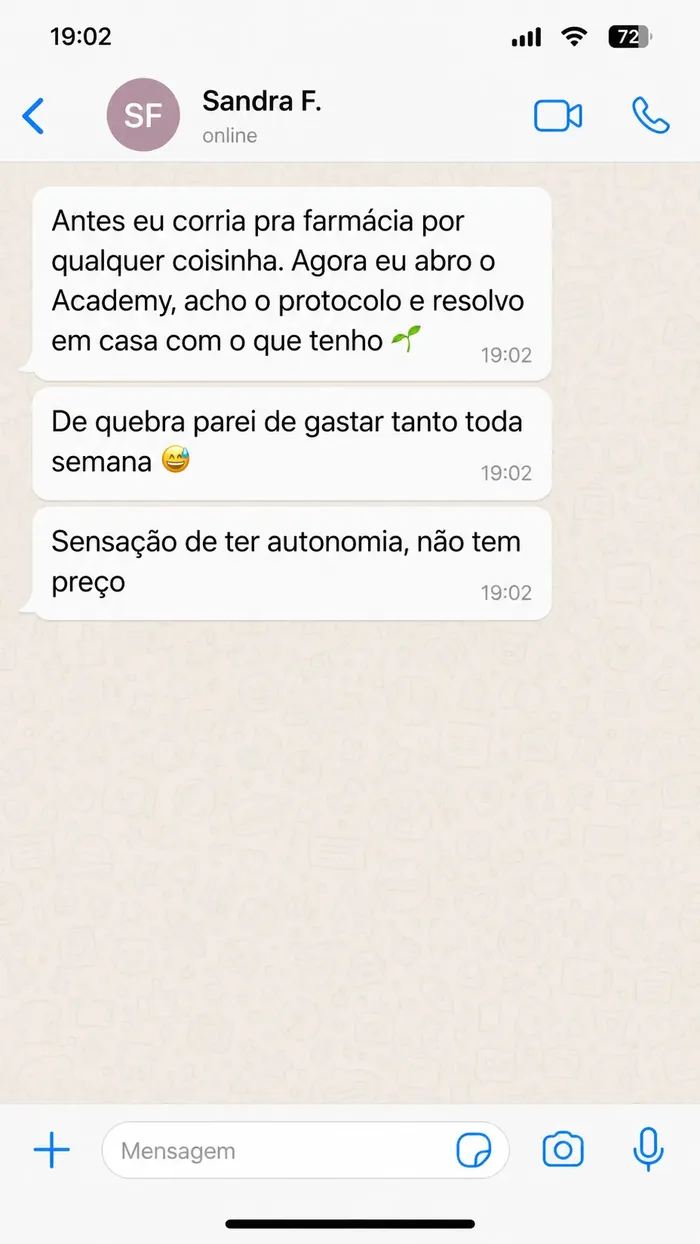 Mensagem de aluna contando que as aulas de segunda deram base e confiança para começar a atender
